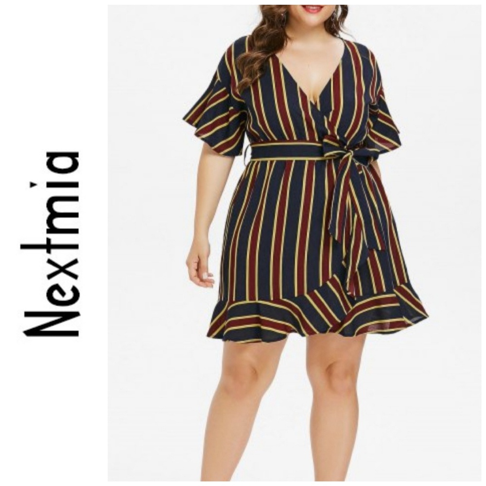 Plus Size Striped Wrap Dress (Size 24)